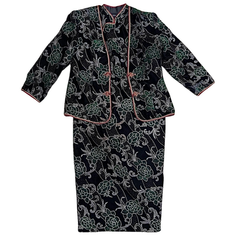 Vintage Black and Green Cheongsam Dress/Jacket Set (US Women's Size Large)
